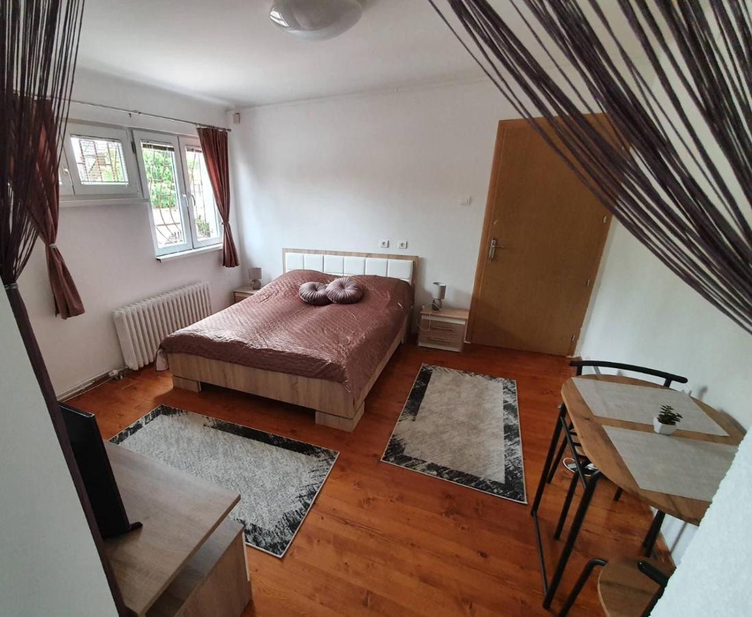 New Apartment Old Town With Free Parking Saraievo Exterior foto